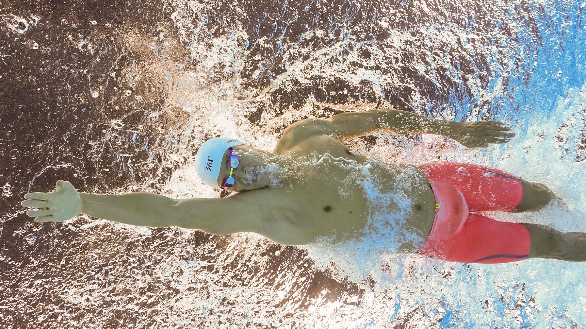 星空体育最新官网-亚洲马拉松锦标赛中国选手包揽奖牌，亮丽表现引关注，亚洲马拉松最好成绩